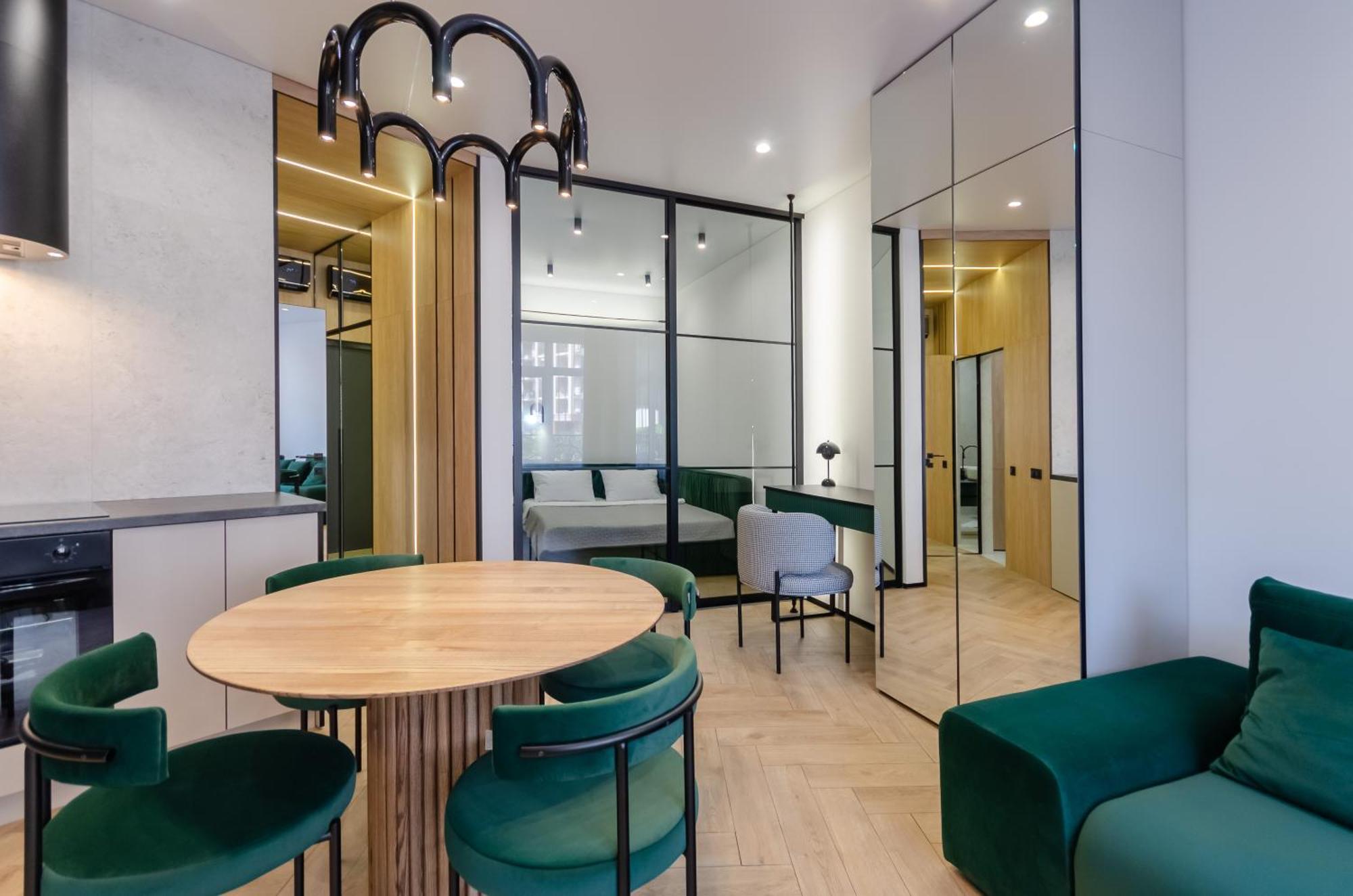 Petrovdom 2-76 Luxury Living In Rc Pechersk Plaza 基輔 外观 照片