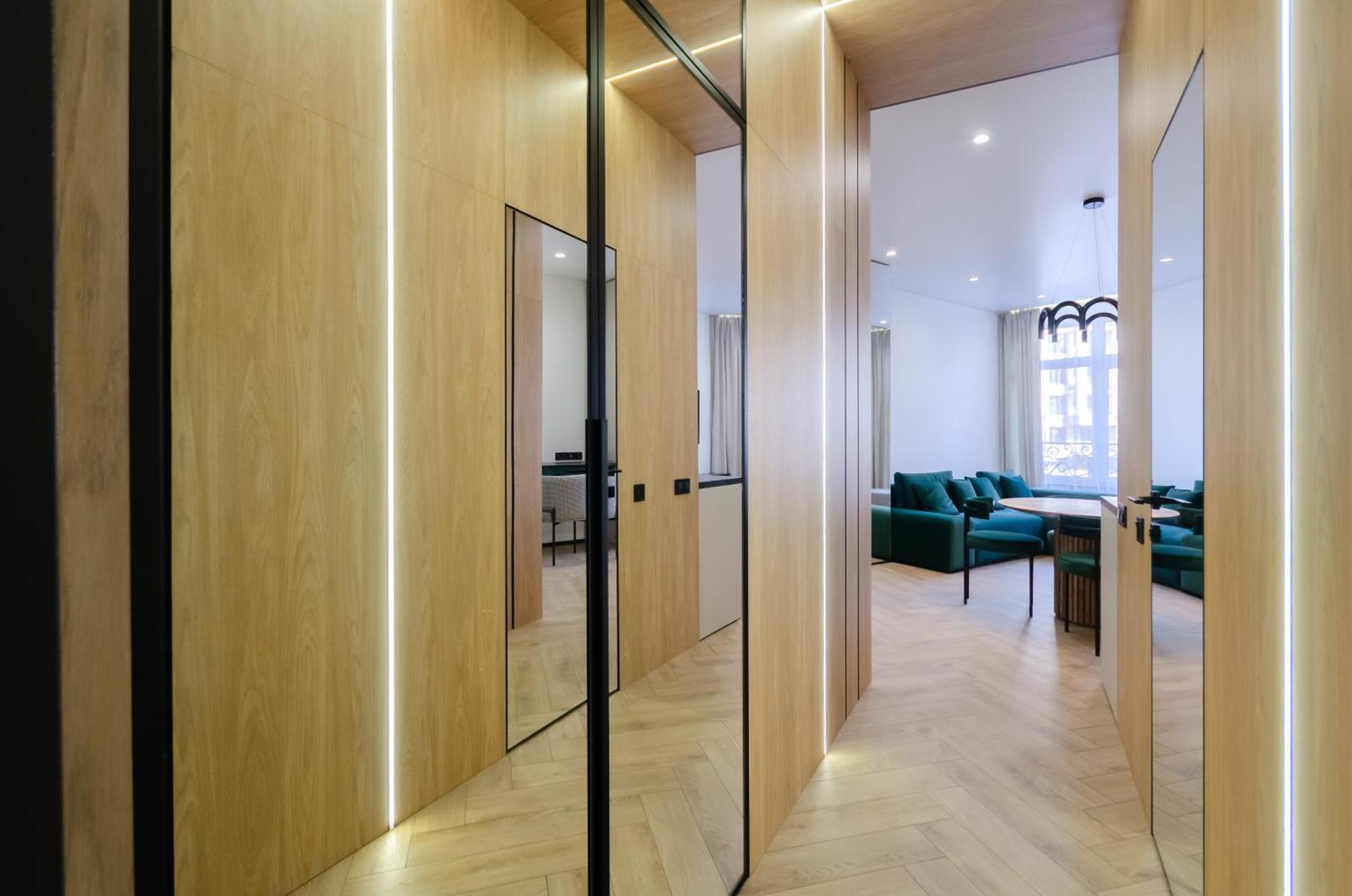 Petrovdom 2-76 Luxury Living In Rc Pechersk Plaza 基輔 外观 照片