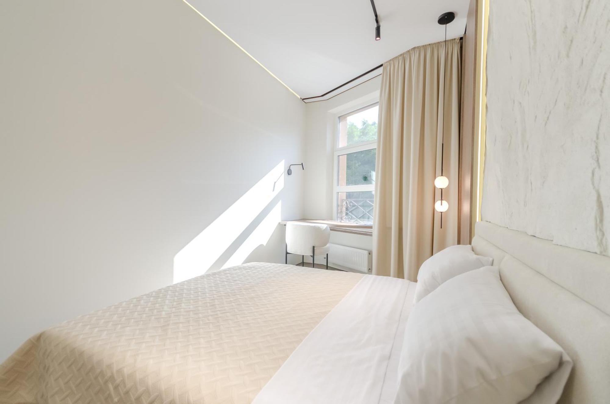 Petrovdom 2-76 Luxury Living In Rc Pechersk Plaza 基輔 外观 照片